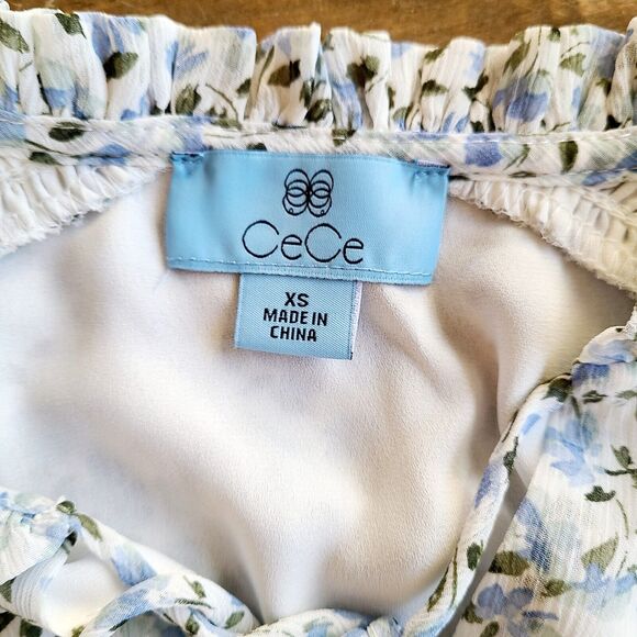 CeCe Women's Blue Opalescent Skies Ruffled Flutter-Sleeve Blouse Size XS NWT - Picture 6 of 8